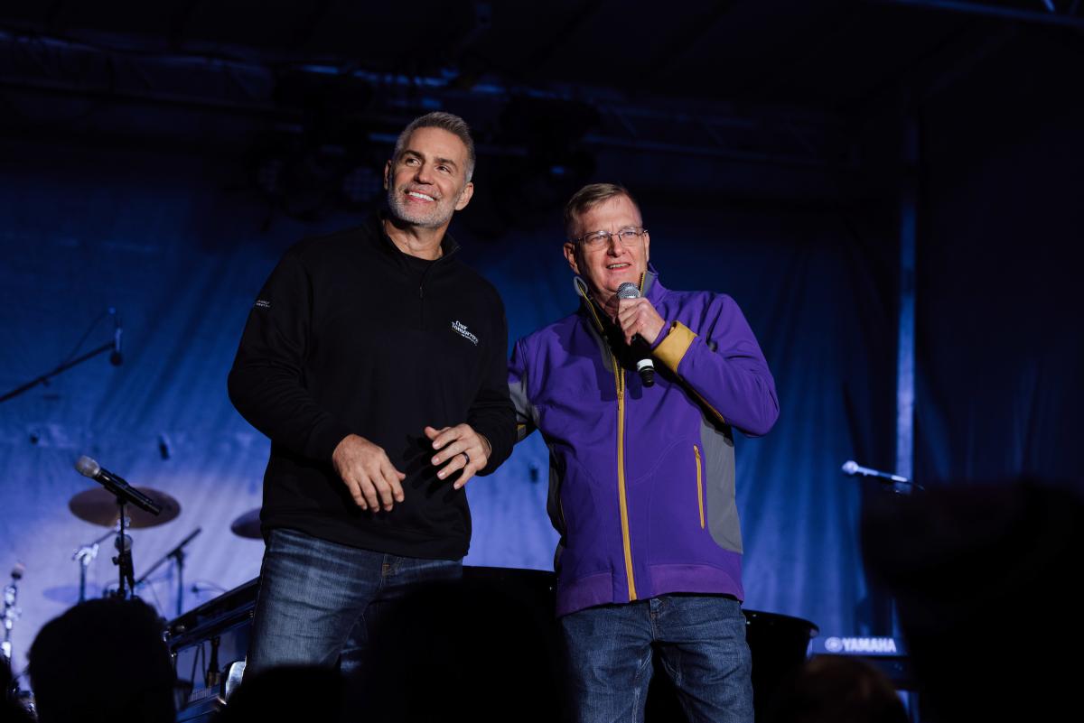 Kurt Warner and President Mark Nook