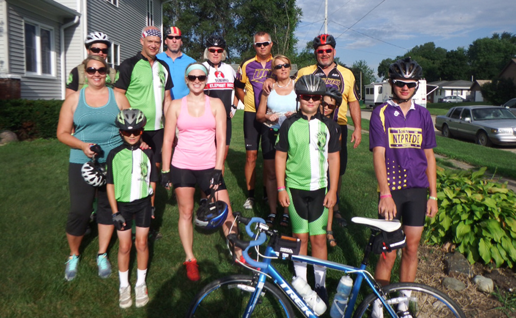 The Hannasch RAGBRAI group of 2017.
