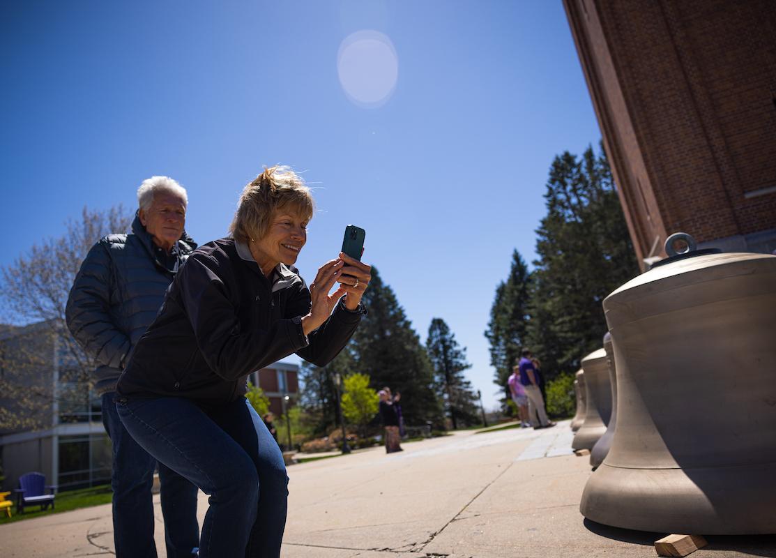 Community welcomes back the carillon bells