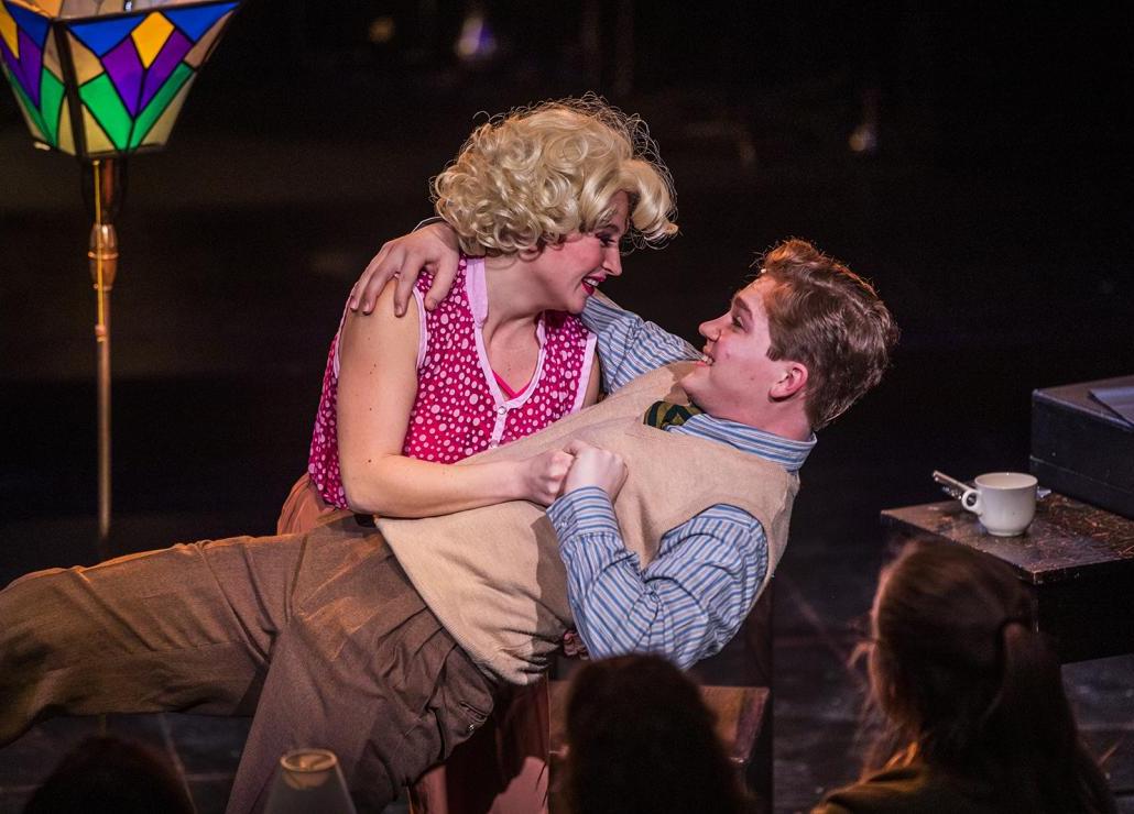 Theatre UNI performs "Cabaret"