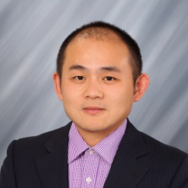 UNI finance professor Zhongdon “Ronnie” Chen