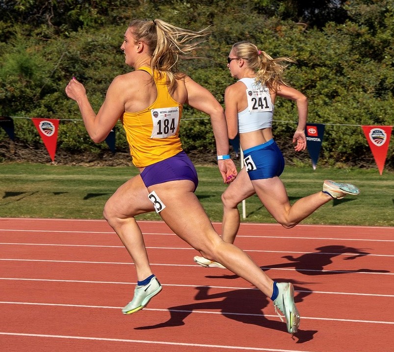 Erin Kerkhoff running in a race