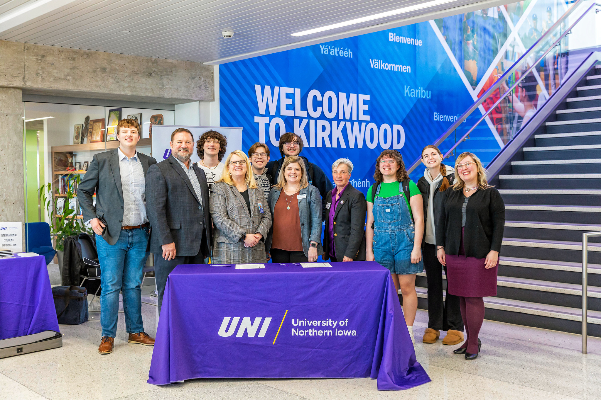 UNI and Kirkwood faculty members and students at 2+2 articulation agreement signing