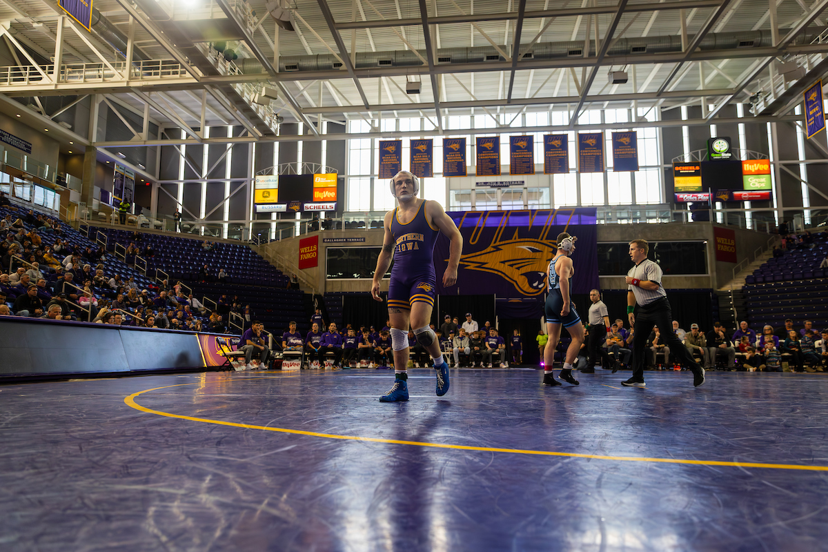 Parker Keckeisen getting ready to wrestle