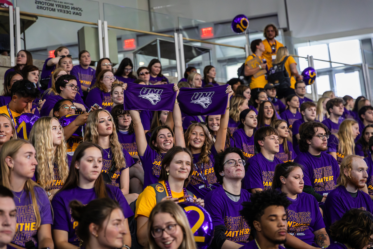 Students at Panther Welcome kickoff