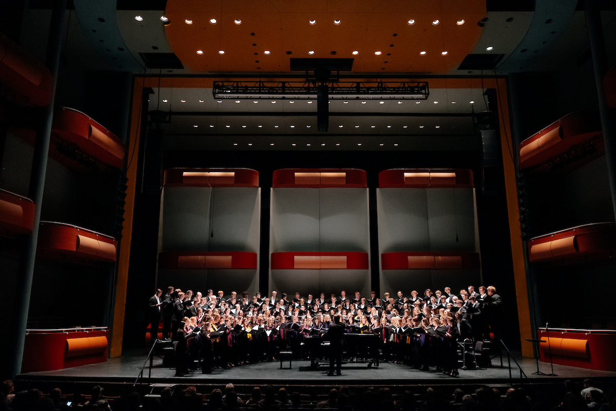 Gallagher Bluedorn choir performance