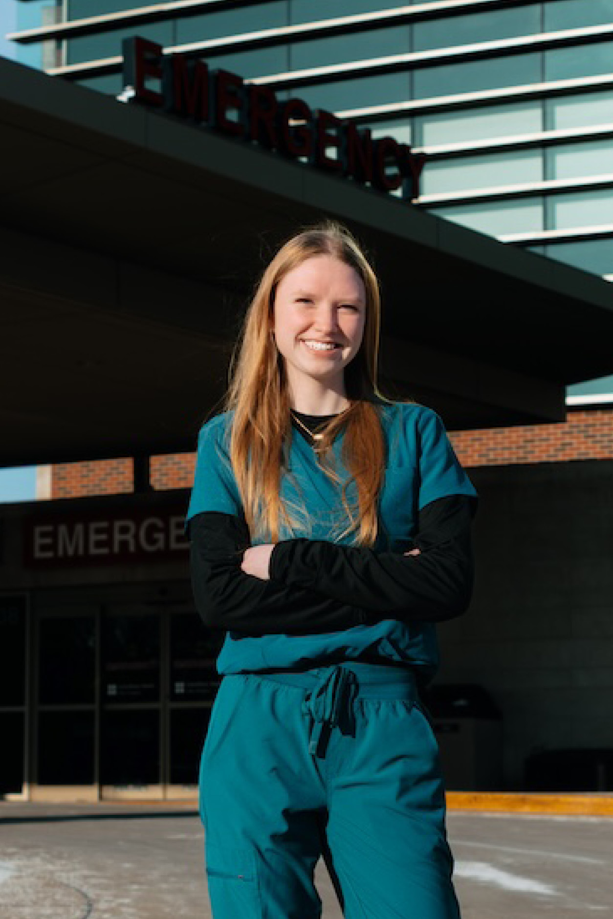 Psychology student at internship with Emergency services