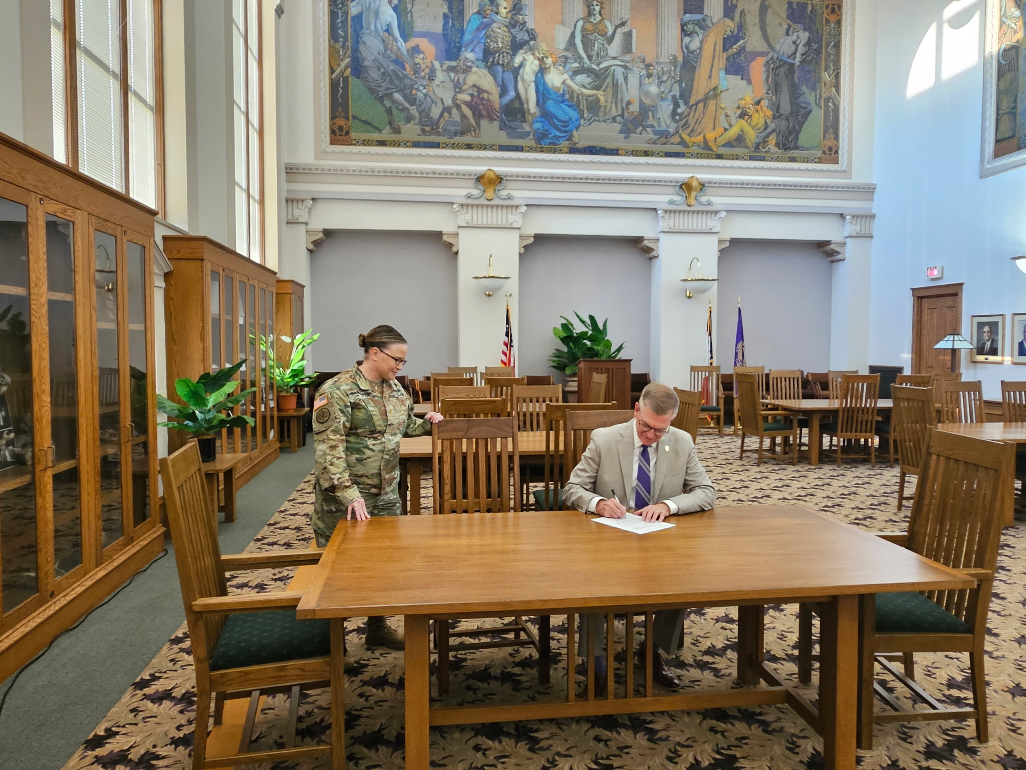 President Nook signing memorandum of understanding regarding UNI ROTC