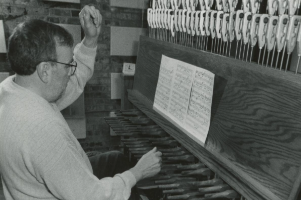 Bob Byrnes playing the Carillon.