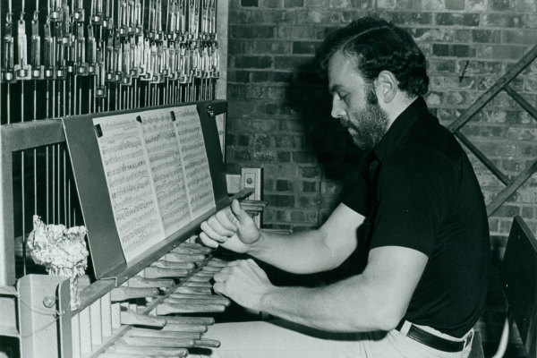 Bob Byrnes playing the Carillon.