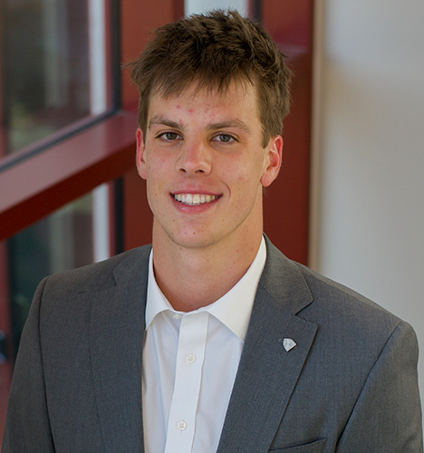 Headshot of Caleb Briggs