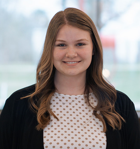 Headshot of Kayla Zimmer