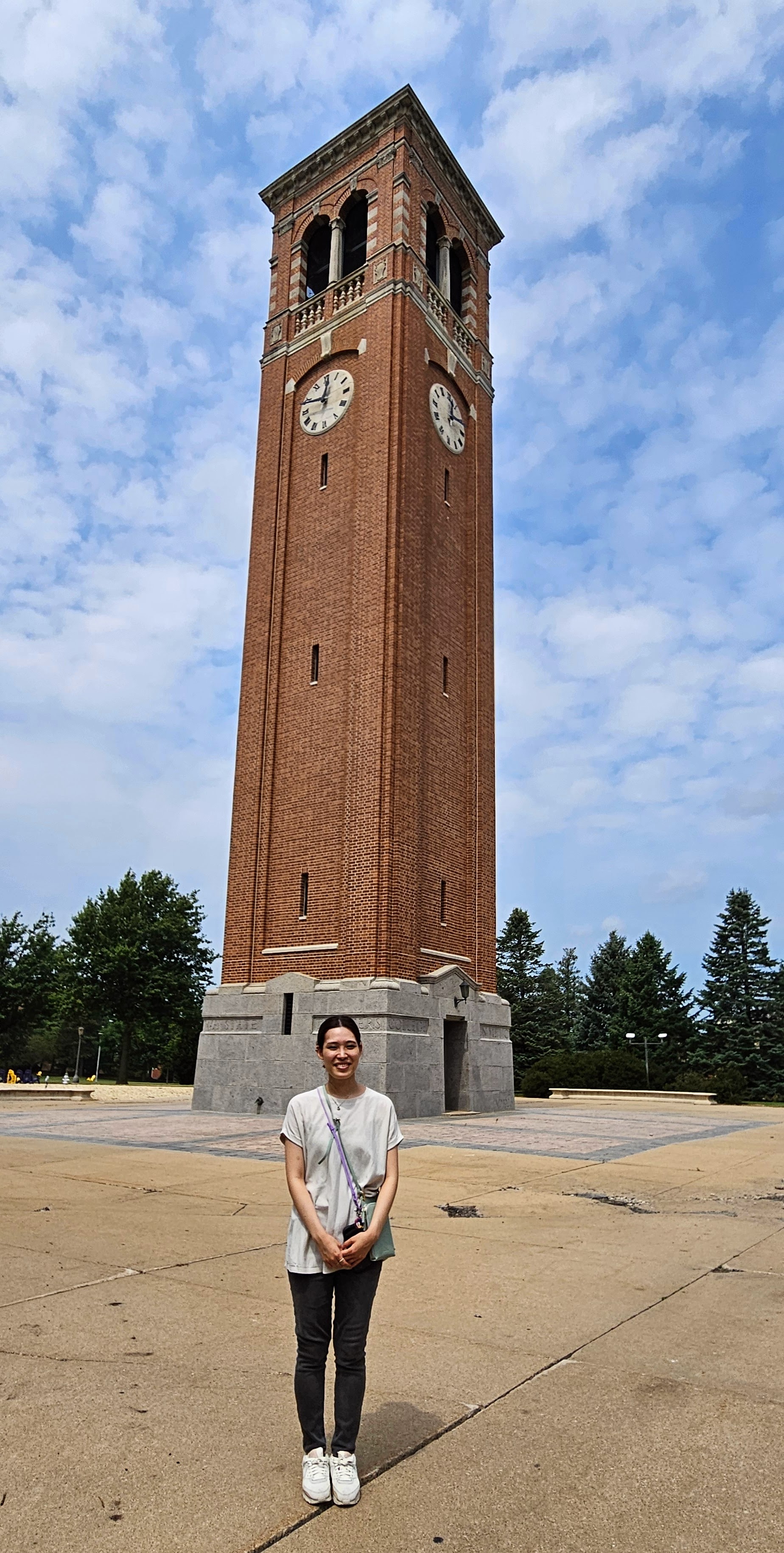 Maoko Umeda in front of the Campanile on UNI campus