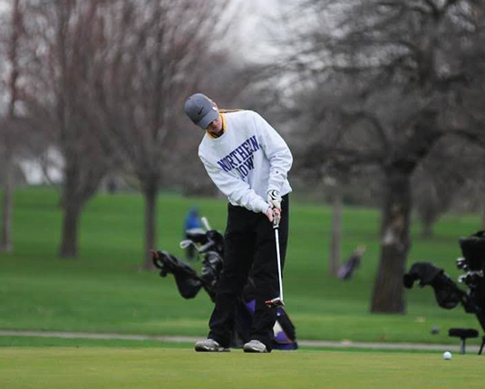 Morgan Nuss on putting green. 