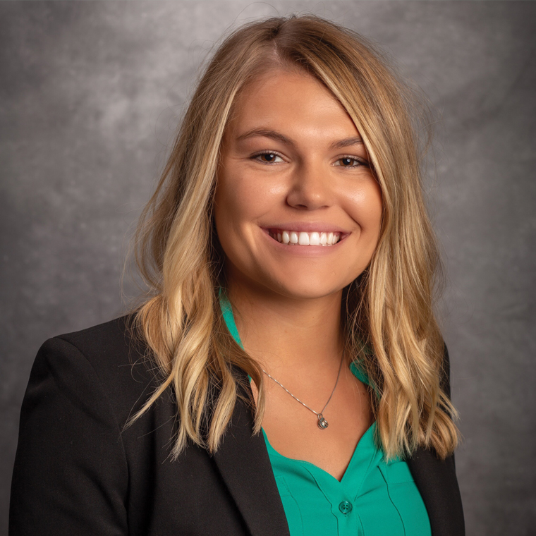 Portrait of UNI alumna Susie Netusil.