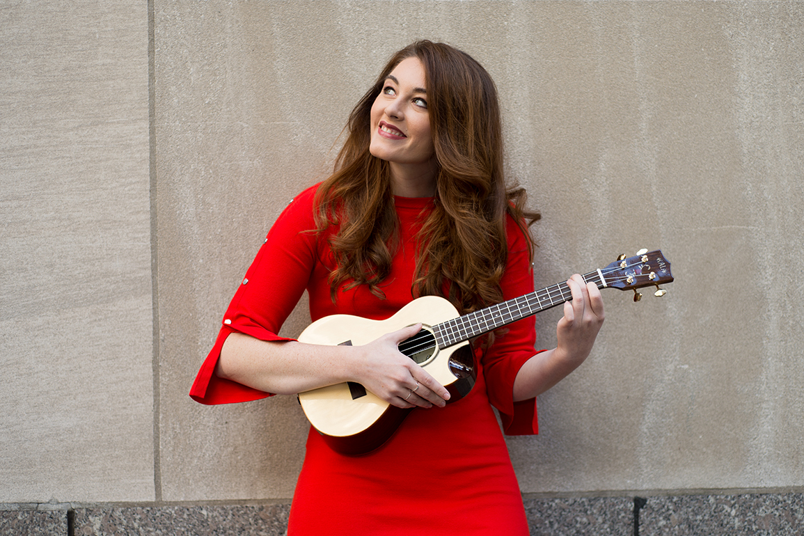 Mandy Harvey playing the ukulele