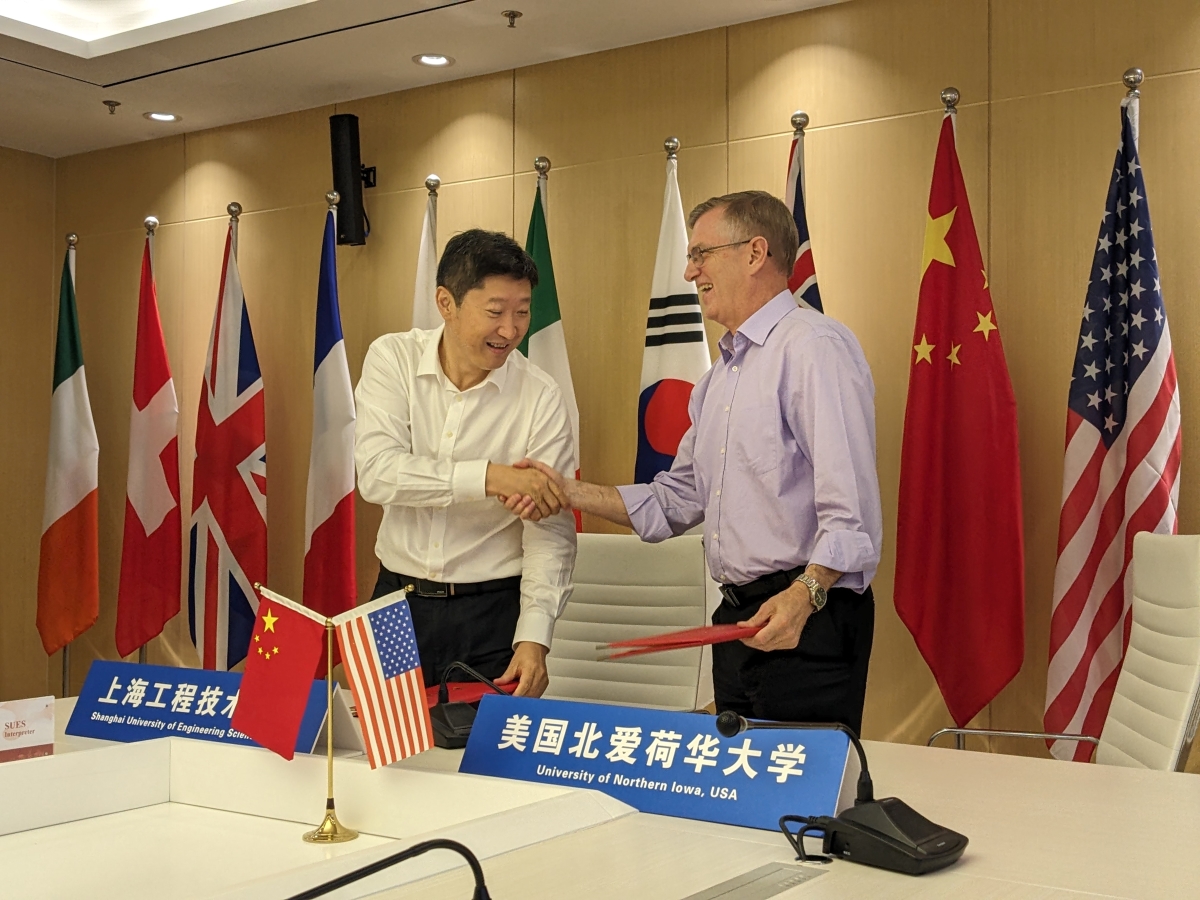 President Nook renews partnership agreement with Shanghai University of Engineering Science with the Chairman of the University Council, Dr. Li Jiang
