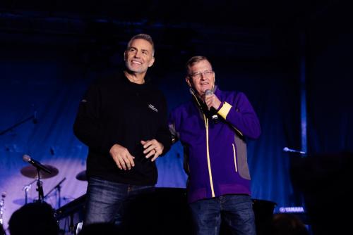 Peyton Manning & Kurt Warner stock shelves at Cedar Falls Hy-Vee