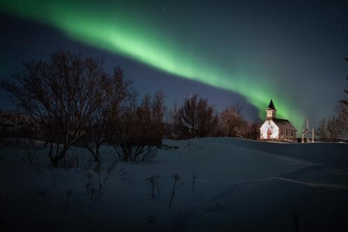 Students experience breathtaking sights of Iceland during study abroad