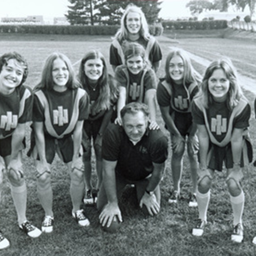 Stan Sheriff cheer squad