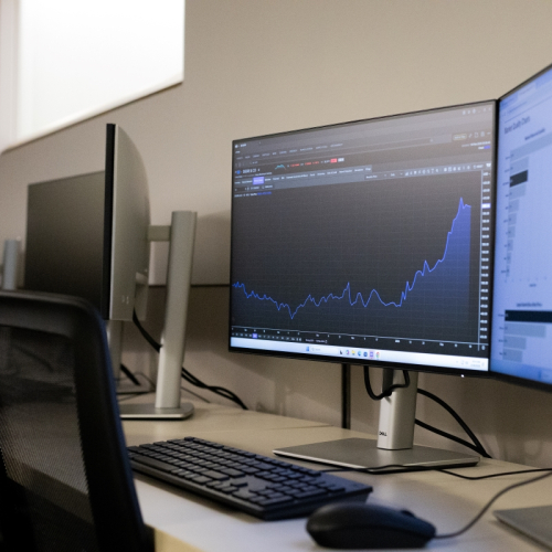 Computer software in the Finance & Real Estate Analytics Lab