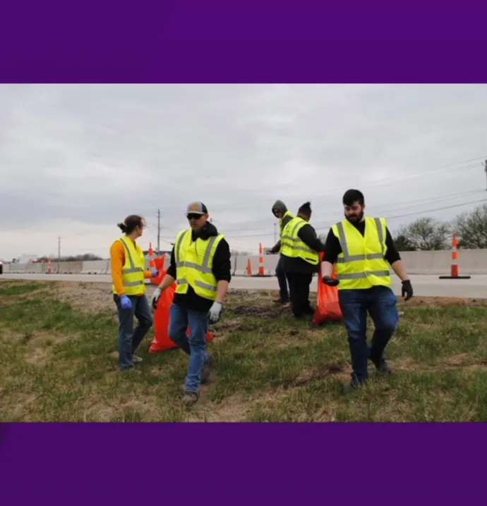 UNI students clean up along highway