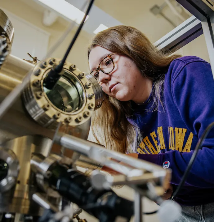 UNI engineering student