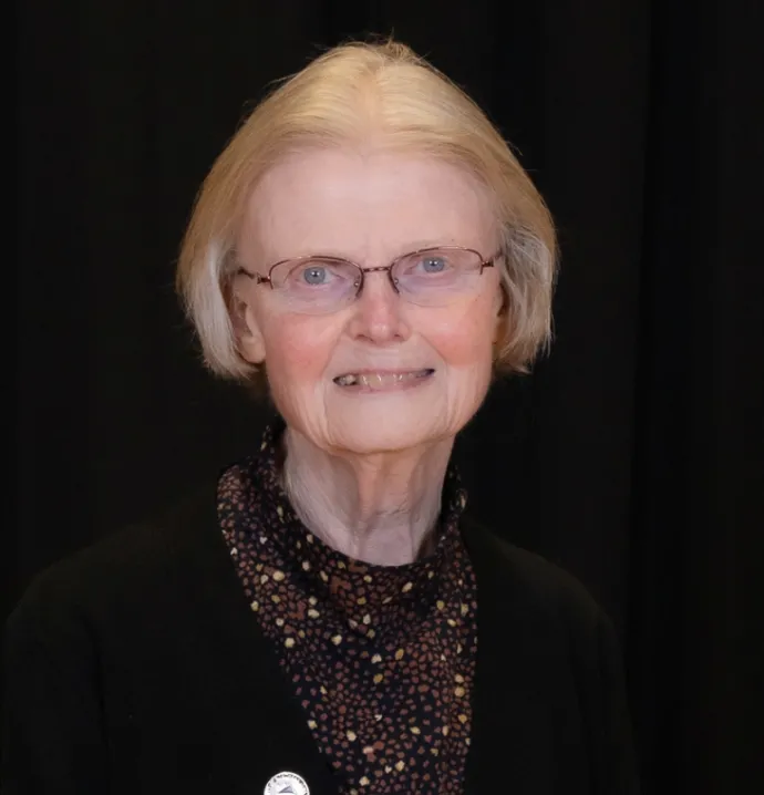 Headshot of Patricia Geadelmann.