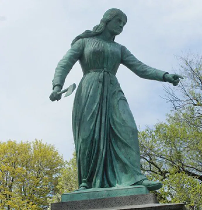 Statue of Hannah Duston