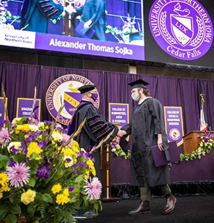 UNI commencement