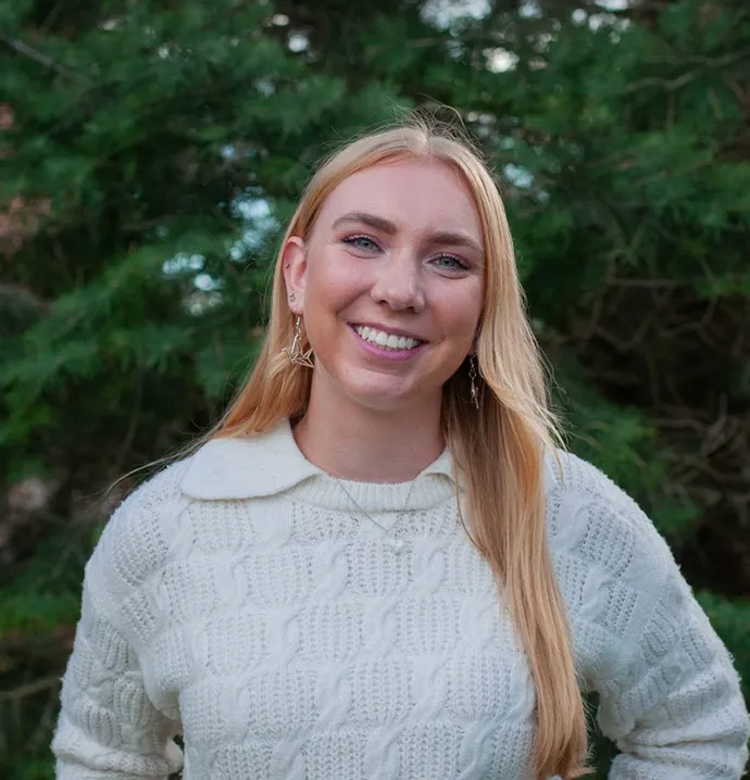 Headshot of Courtney Schreier