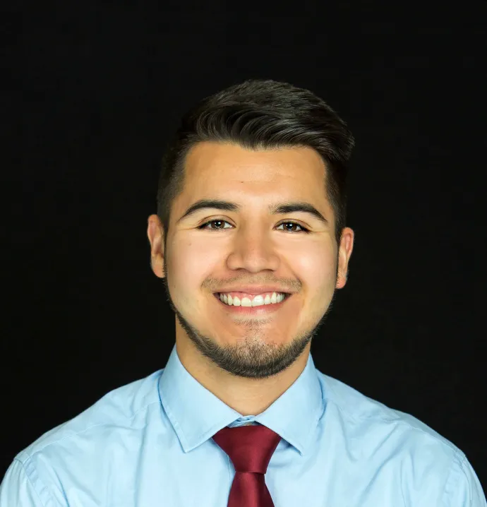 headshot of Steven Gomez, physician assistant major at UNI 